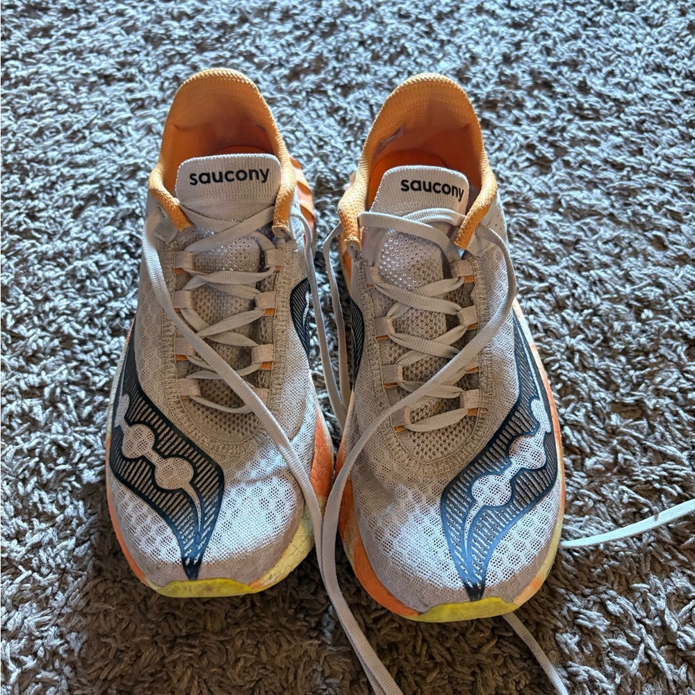 Saucony Endorphin Pro 4
